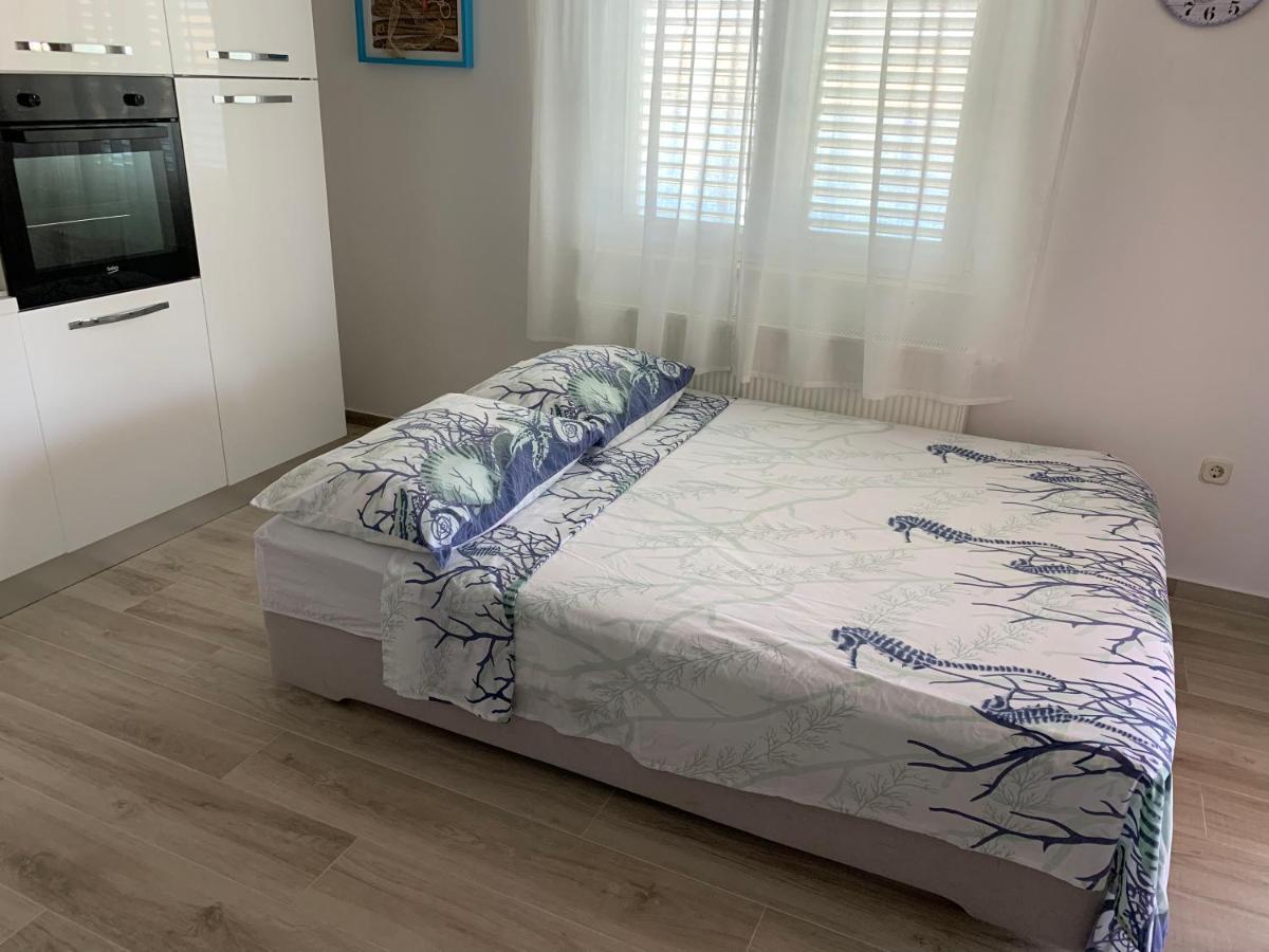 Apartman Demi Miškovići Exterior foto